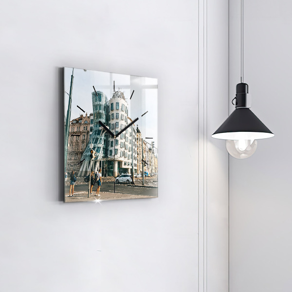 Szögletes fali üvegóra Táncoló ház Prága