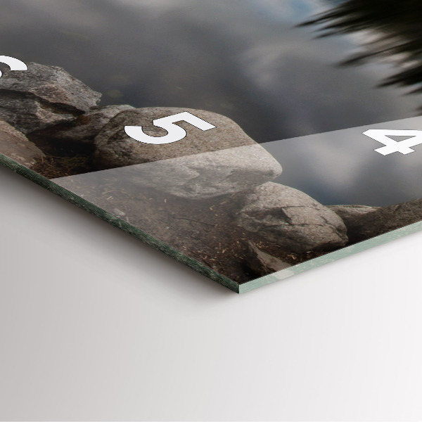 Szögletes fali üvegóra Magas-Tátra Szlovákiában