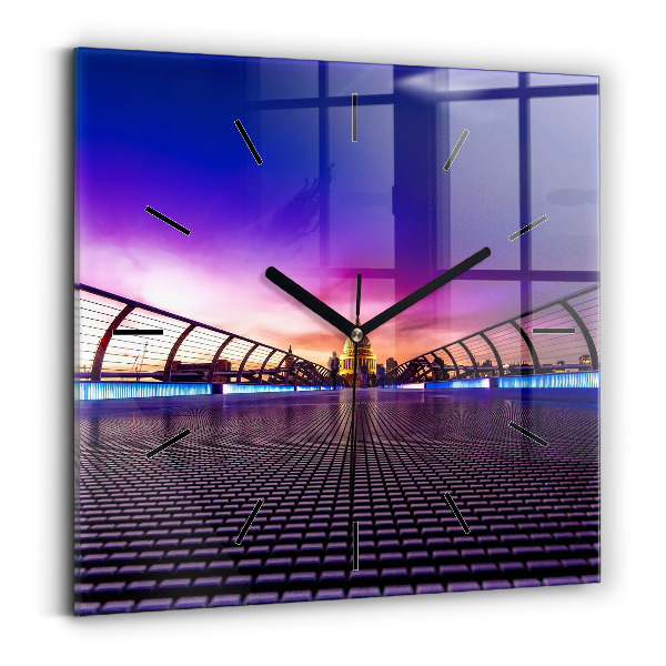 Szögletes fali üvegóra Szent Pál székesegyház