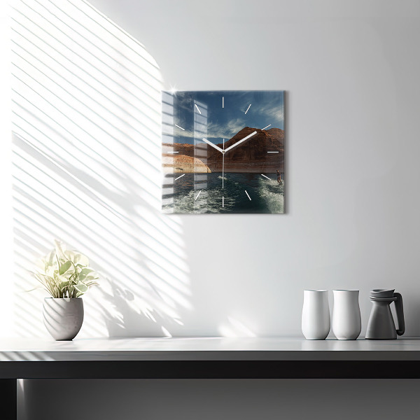 Szögletes fali üvegóra Személy vízisí