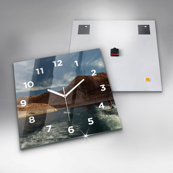 Szögletes fali üvegóra Személy vízisí