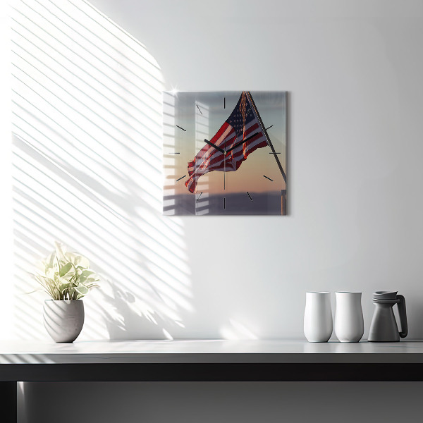 Szögletes fali üvegóra USA zászló lobog