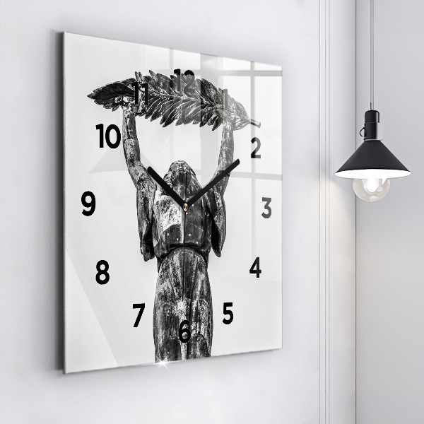 Szögletes fali üvegóra Szabadság-szobor Budapesten