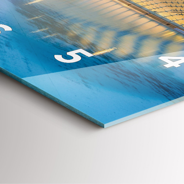 Szögletes fali üvegóra Városi naplemente