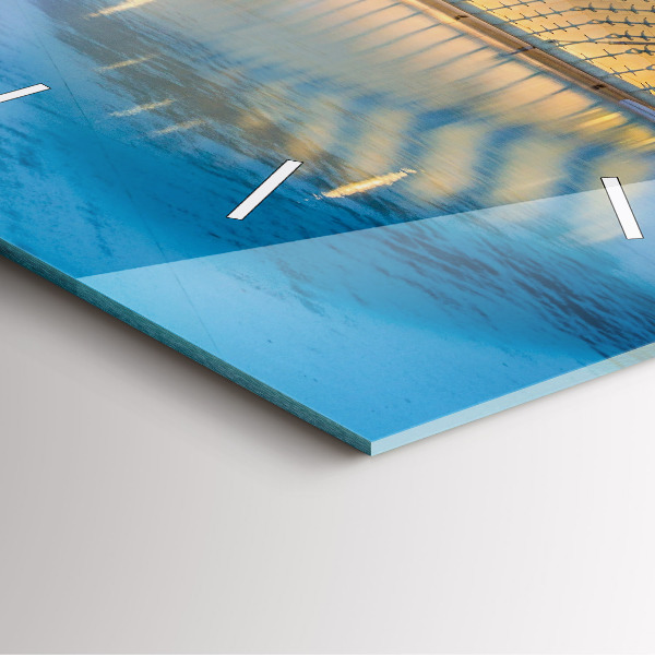 Szögletes fali üvegóra Városi naplemente