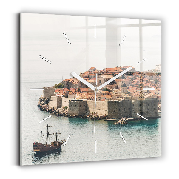 Szögletes fali üvegóra Vitorlás Dubrovnikban
