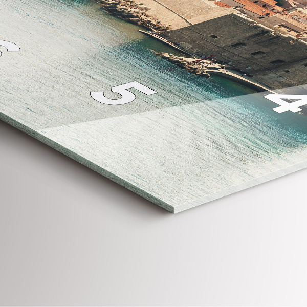 Szögletes fali üvegóra Vitorlás Dubrovnikban