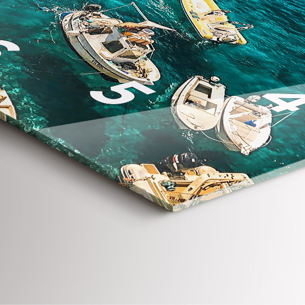 Szögletes fali üvegóra Hajók Horvátországban