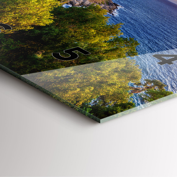 Szögletes fali üvegóra Phuket Thaiföldön