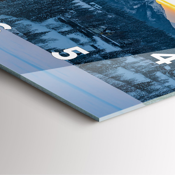 Szögletes fali üvegóra Hegyi táj