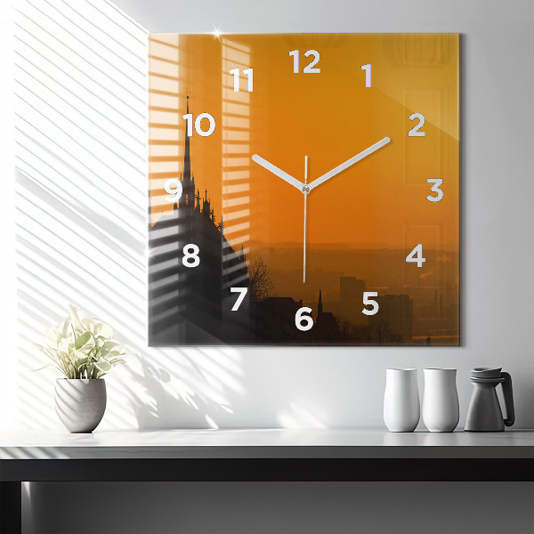 Szögletes fali üvegóra Kilátás a brünni katedrálisra