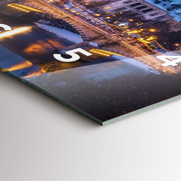 Szögletes fali üvegóra Panoráma Pilsen városára