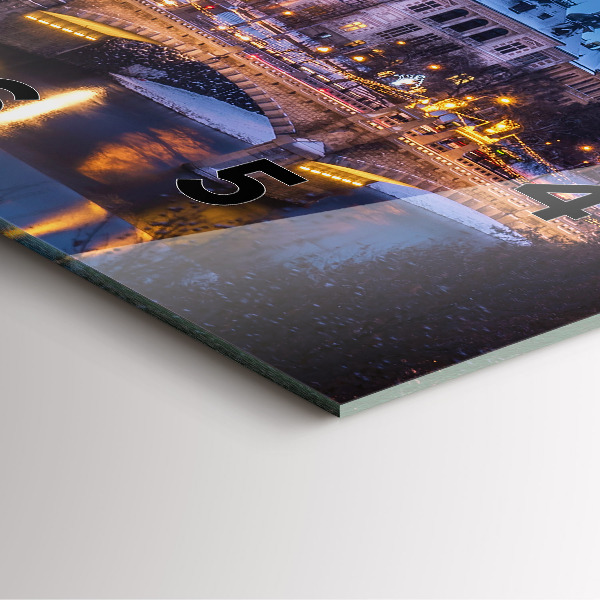 Szögletes fali üvegóra Panoráma Pilsen városára