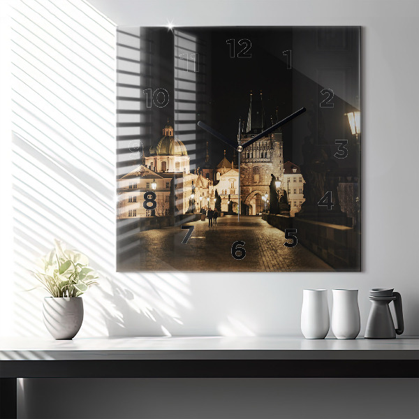 Szögletes fali üvegóra Károly híd Prágában