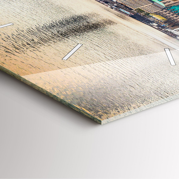 Szögletes fali üvegóra Binnenalster Hamburgban