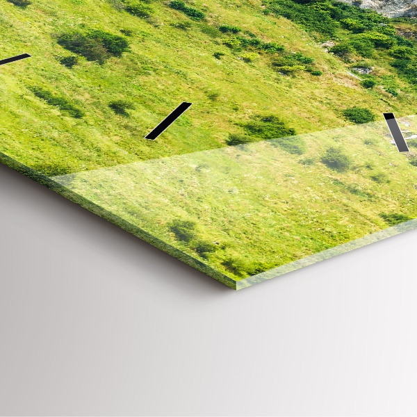 Szögletes fali üvegóra Szepesi vár Szlovákiában