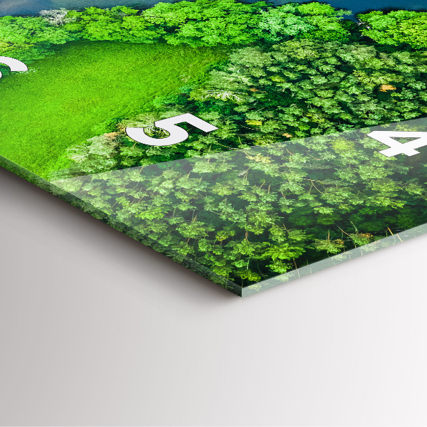 Szögletes fali üvegóra Folyó az erdőben