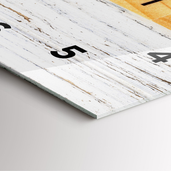 Szögletes fali üvegóra Család