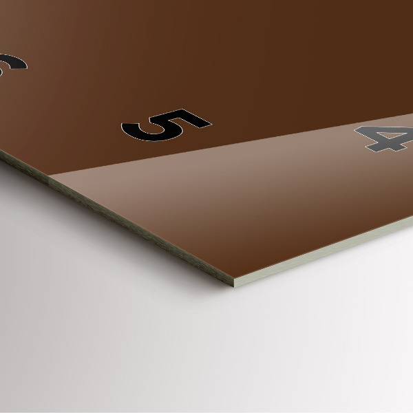 Szögletes fali üvegóra Barna