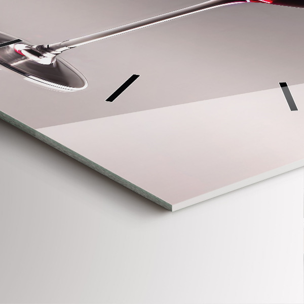 Szögletes fali üvegóra Egy pohár vörösbor