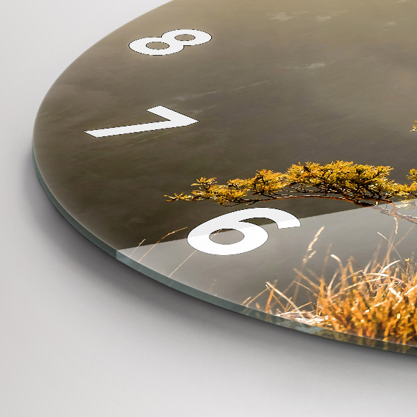 Kerek fali üvegóra Egy fa a hegyekben