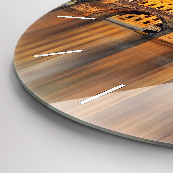 Kerek fali üvegóra Panoráma a folyó felett