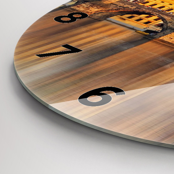 Kerek fali üvegóra Panoráma a folyó felett