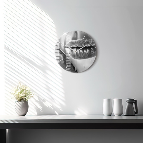 Kerek fali üvegóra Női ajkak