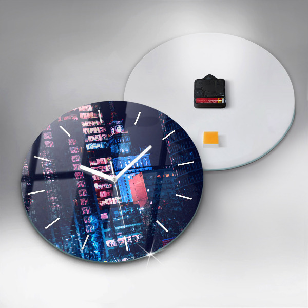 Kerek fali üvegóra Varsó éjszaka