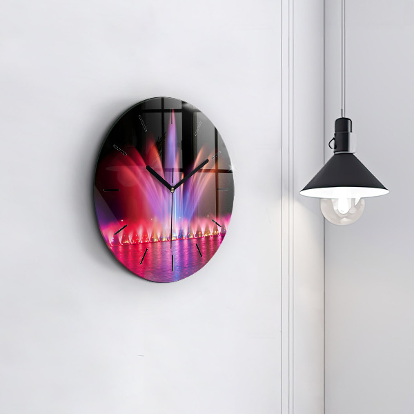 Kerek fali üvegóra Wroclaw-kút éjjel