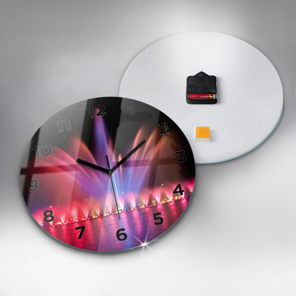 Kerek fali üvegóra Wroclaw-kút éjjel