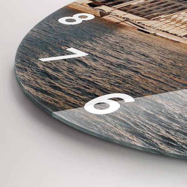 Kerek fali üvegóra Országgyűlés Budapesten