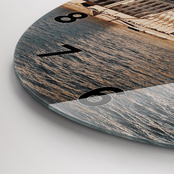 Kerek fali üvegóra Országgyűlés Budapesten