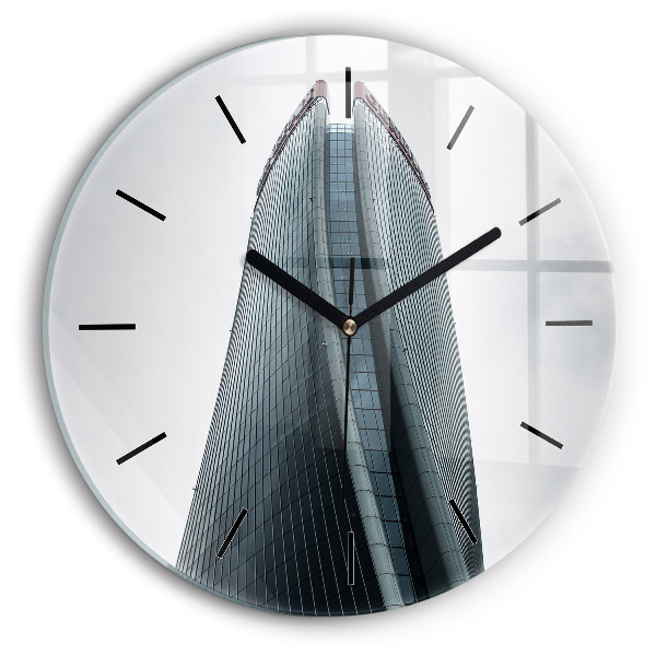 Kerek fali üvegóra Felhőkarcoló Milánóban