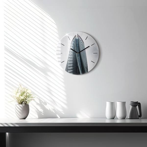 Kerek fali üvegóra Felhőkarcoló Milánóban