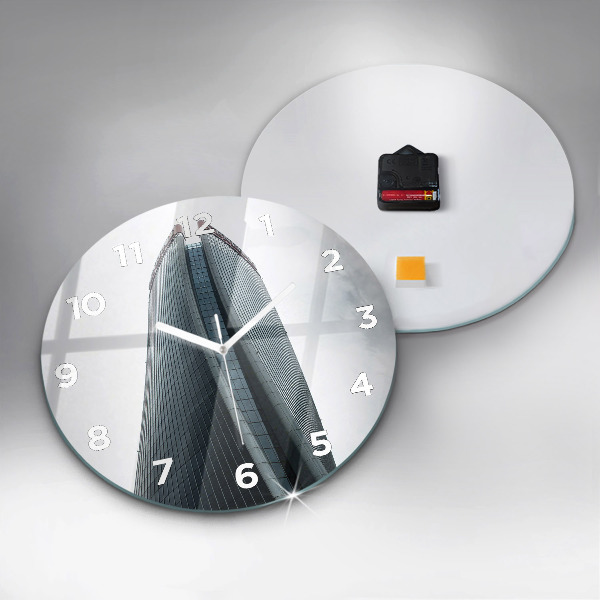 Kerek fali üvegóra Felhőkarcoló Milánóban