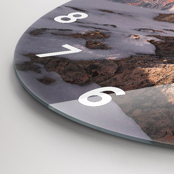 Kerek fali üvegóra Hóval borított hegy