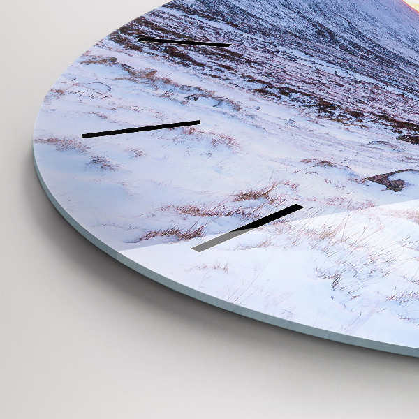 Kerek fali üvegóra Víkendház hegyekben