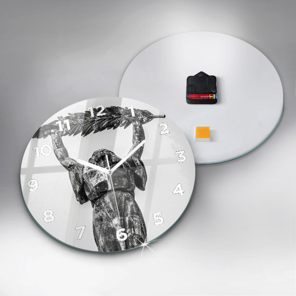 Kerek fali üvegóra Szabadság-szobor Budapesten