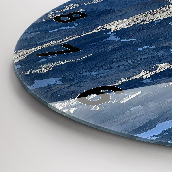 Kerek fali üvegóra Alpok hegység télen