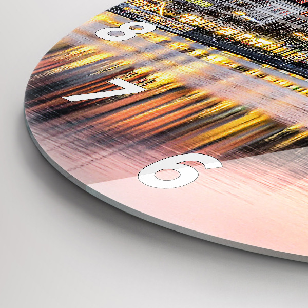 Kerek fali üvegóra Alster Hamburgban