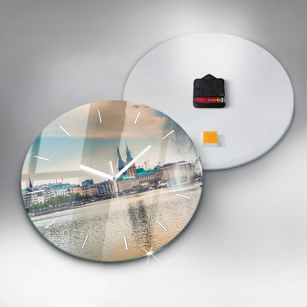 Kerek fali üvegóra Binnenalster Hamburgban